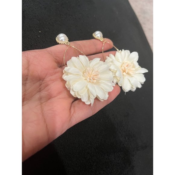 Cream flower earrings , cream off white feathered Pearl White fabric long floral - Picture 3 of 5